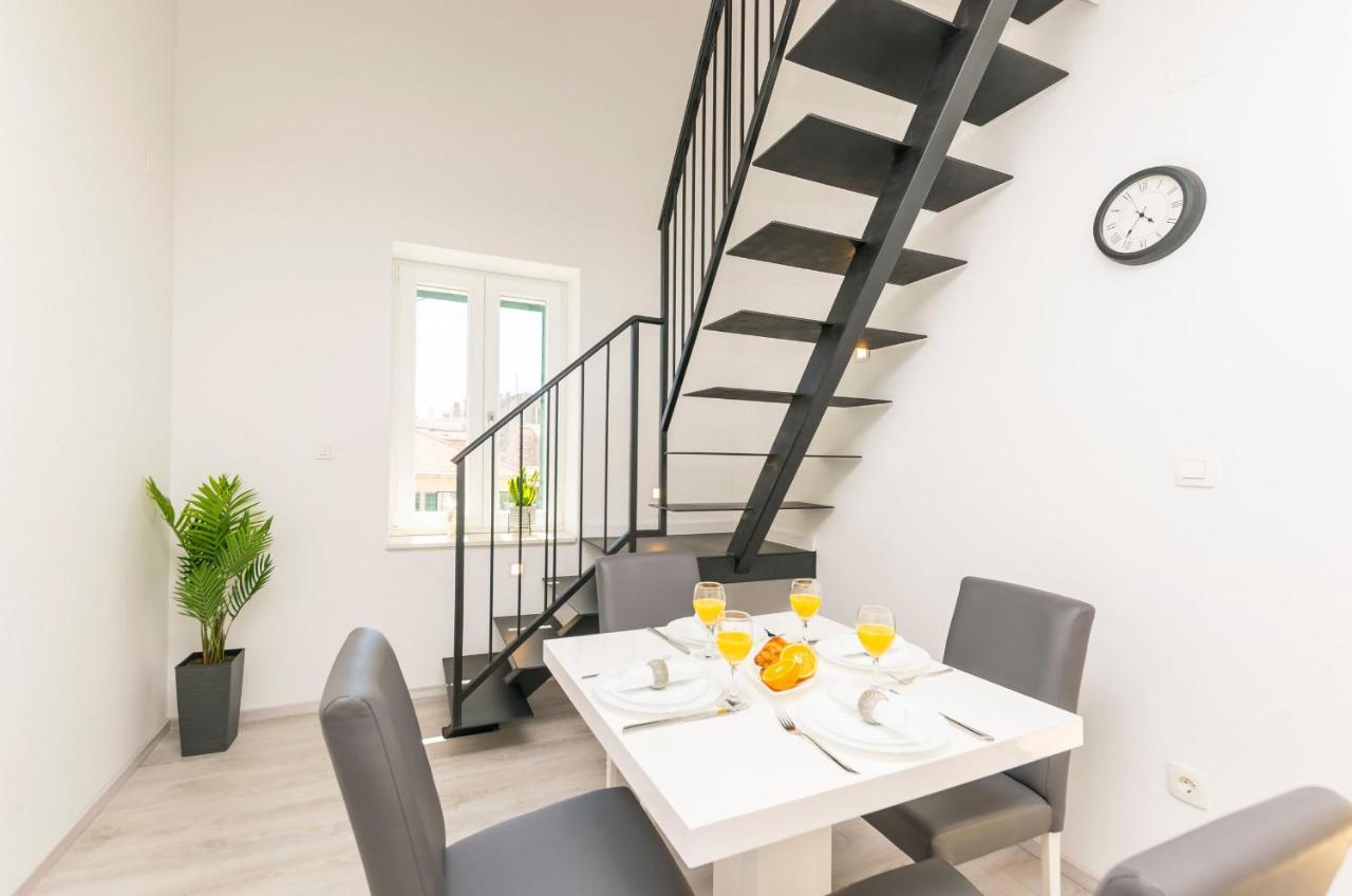 Apartments And Rooms Adriatic Suites シベニク エクステリア 写真